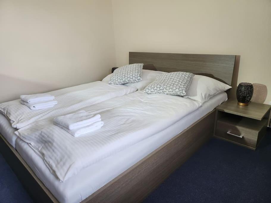 Apartman Ve Vysokych Tatrach Štrbské Pleso Esterno foto